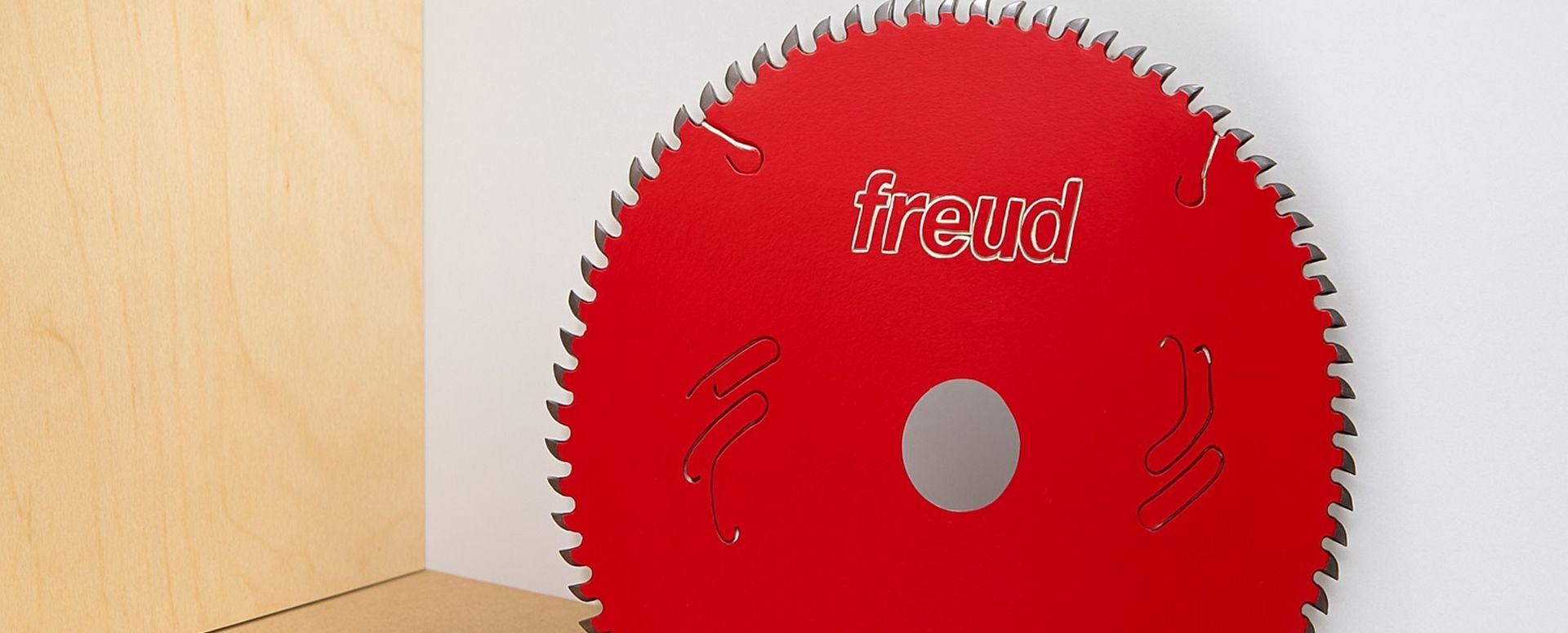 Piły tarczowe Freud do aluminium i tworzyw sztucznych